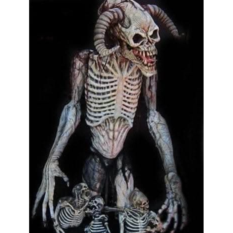 “Hell Spawn Gigantic Monster” Professional Monster Prop – 8 Foot Tall