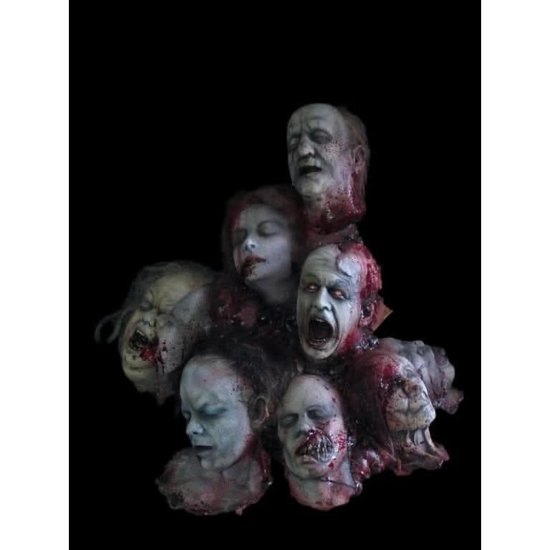 “Head Pile” Severed Head Props Set