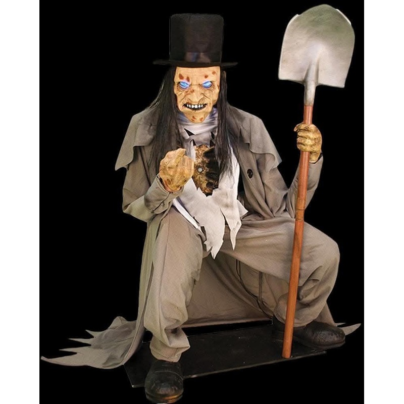Crouching Grave Digger Prop