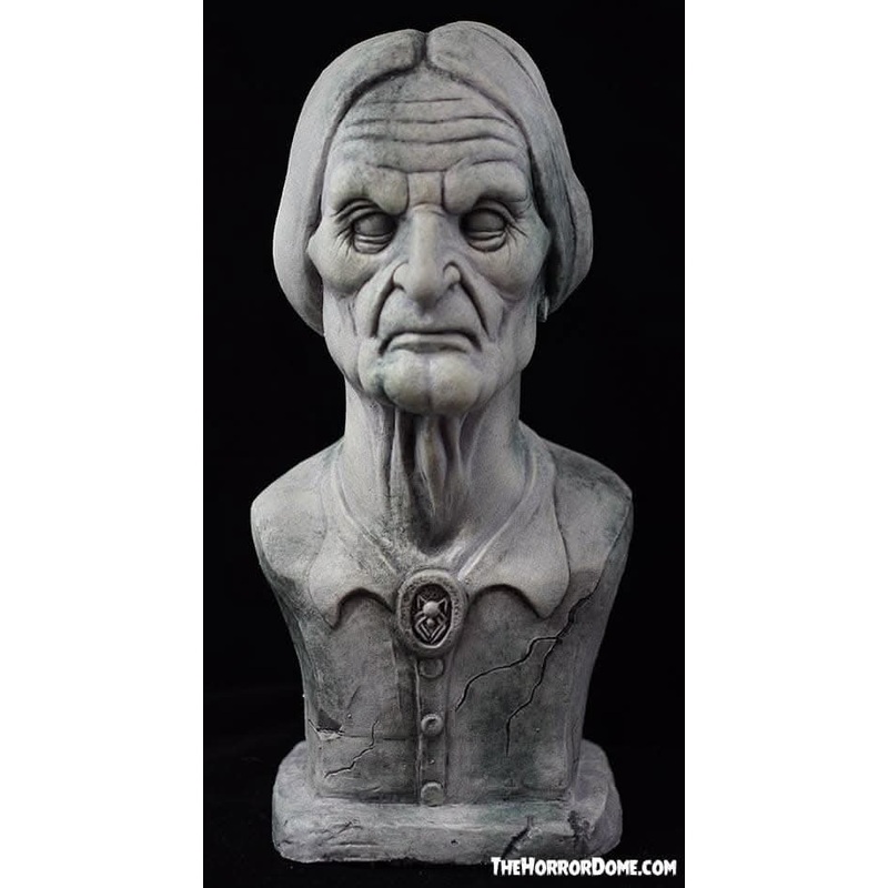 “Madam Macy Ghostly Manor Bust” HD Exclusive Spooky Halloween Decoration