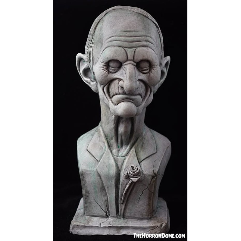 “Master Macy Ghostly Manor Bust” HD Exclusive Spooky Halloween Decoration