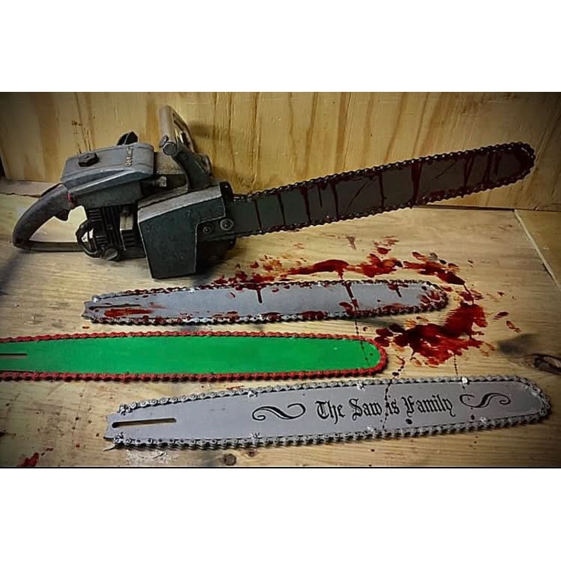 “Chainsaw Blades” Halloween Prop 24 Inch Chainsaw 1