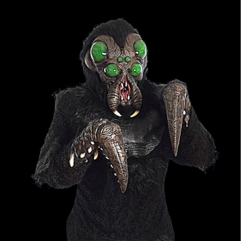 The Arachnid HD Studios Pro Halloween Costume Full costume with Mask Chest Hands and Pants